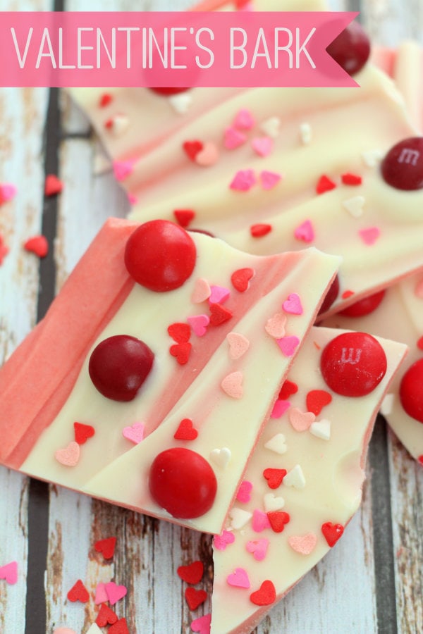 Easy-and-Delicious-Valentines-Bark-recipe-on-lilluna.com-