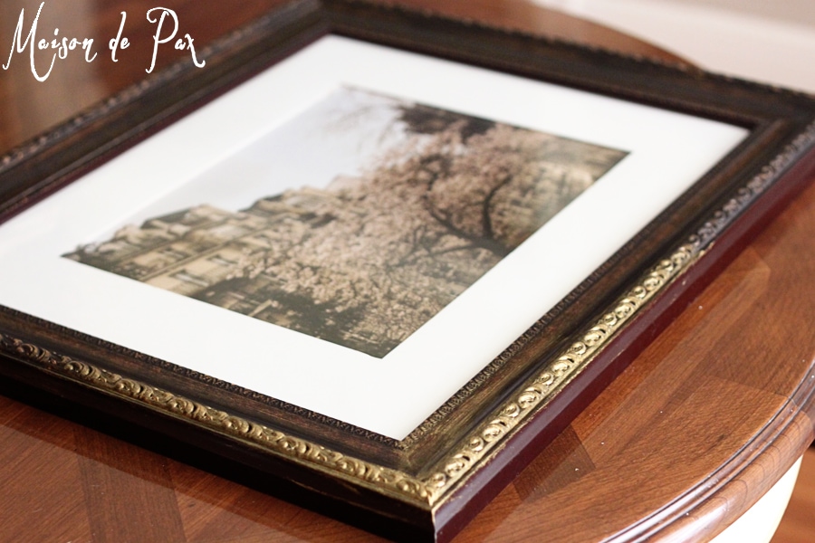 Give an old, tired, or out-of-date frame an instant facelift using gold wax!  See full tutorial at www.maisondepax.com