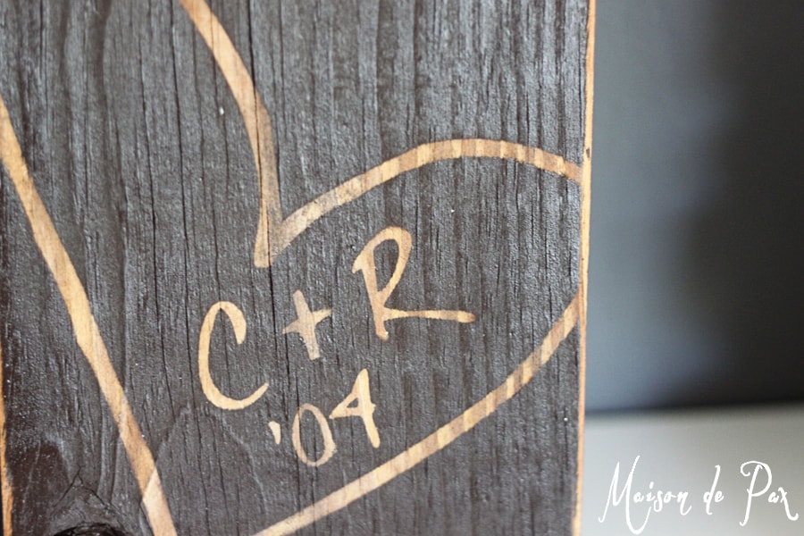 Ideas for layering bookshelf decor with an adorable rustic wood sign... plus a giveaway!