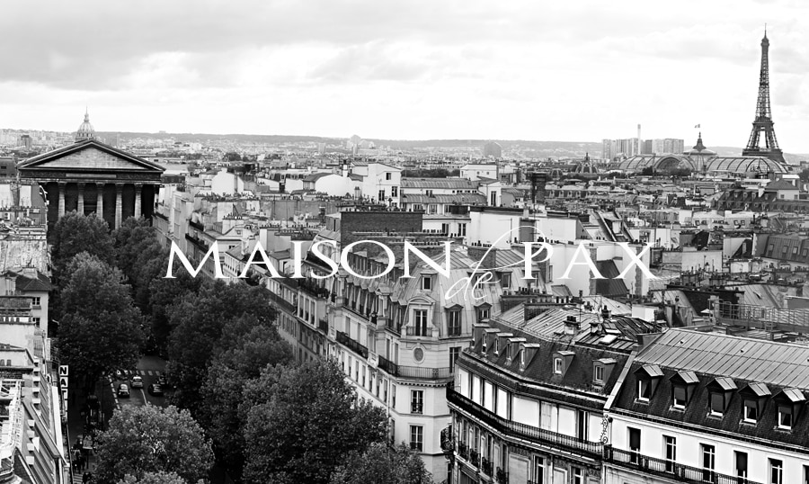 stunning black and white photography of Paris via maisondepax.com