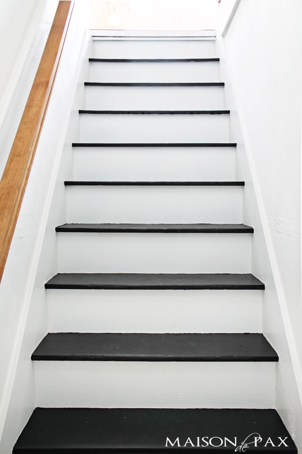 Step by step instructions on how to paint stairs - amazing transformation! maisondepax.com #diy #tutorial