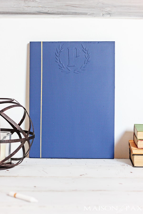 So cool! Easy tutorial to create a raised emblem on any piece of furniture or decor | maisondepax.com