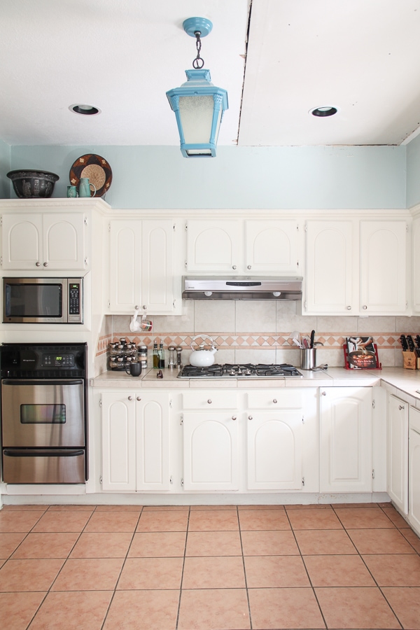 basic plans to facelift a dated kitchen | maisondepax.com