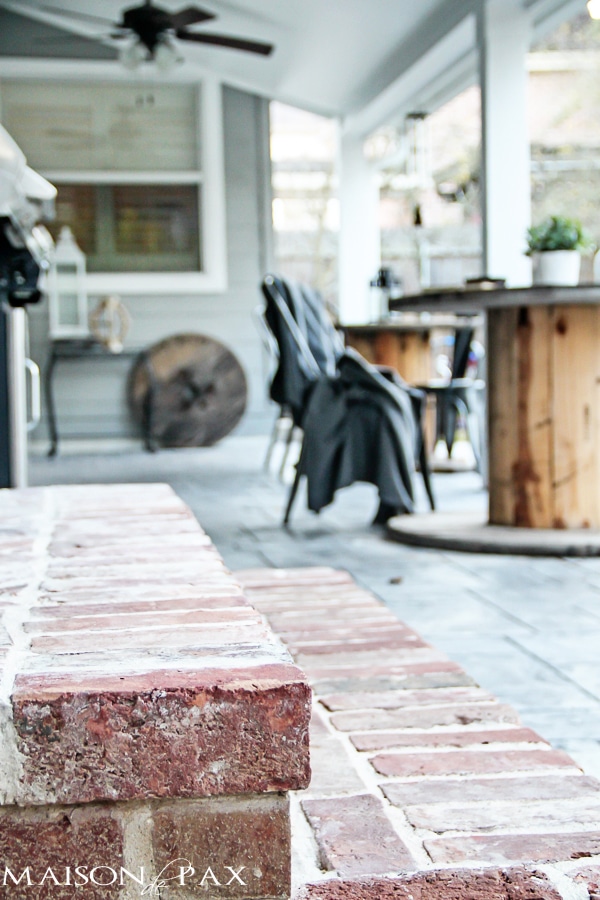 stamped concrete and antiqued brick patio | maisondepax.com