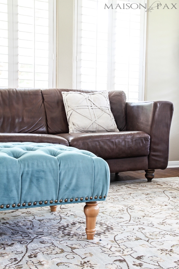 How To Replace Couch Legs Maison De Pax, Can You Replace Legs On A Sofa