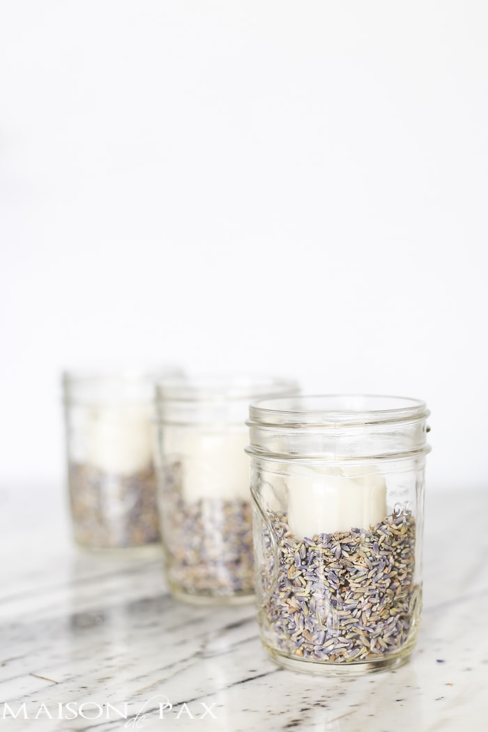 beautiful! Mason jars with dried lavender make easy and gorgeous centerpieces for home, parties, weddings, or baby showers | maisondepax.com