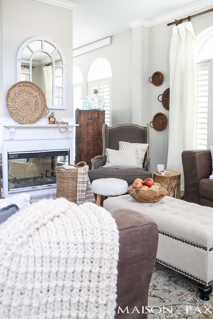 White living room ideas- Maison de Pax