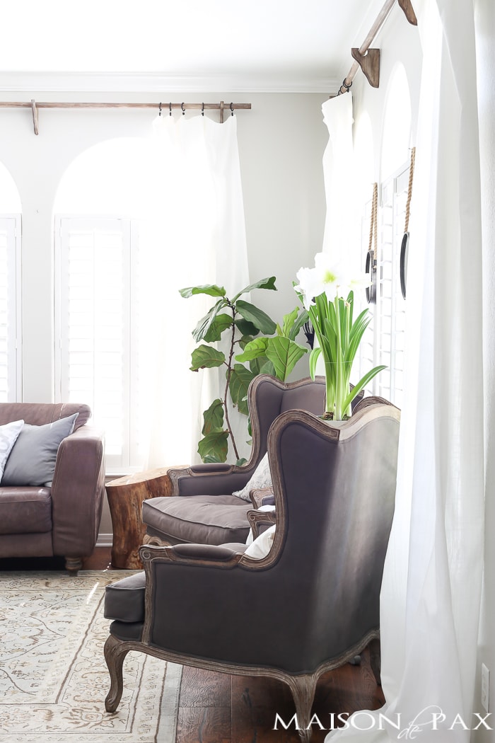 Spring Living Room Decorating Ideas - Maison de Pax