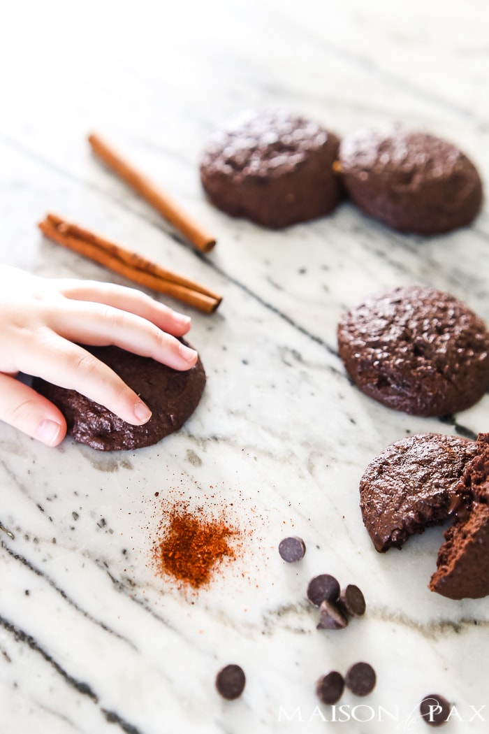 cayenne and cinnamon make these chocolate cookies deliciously memorable #chocolatecookies