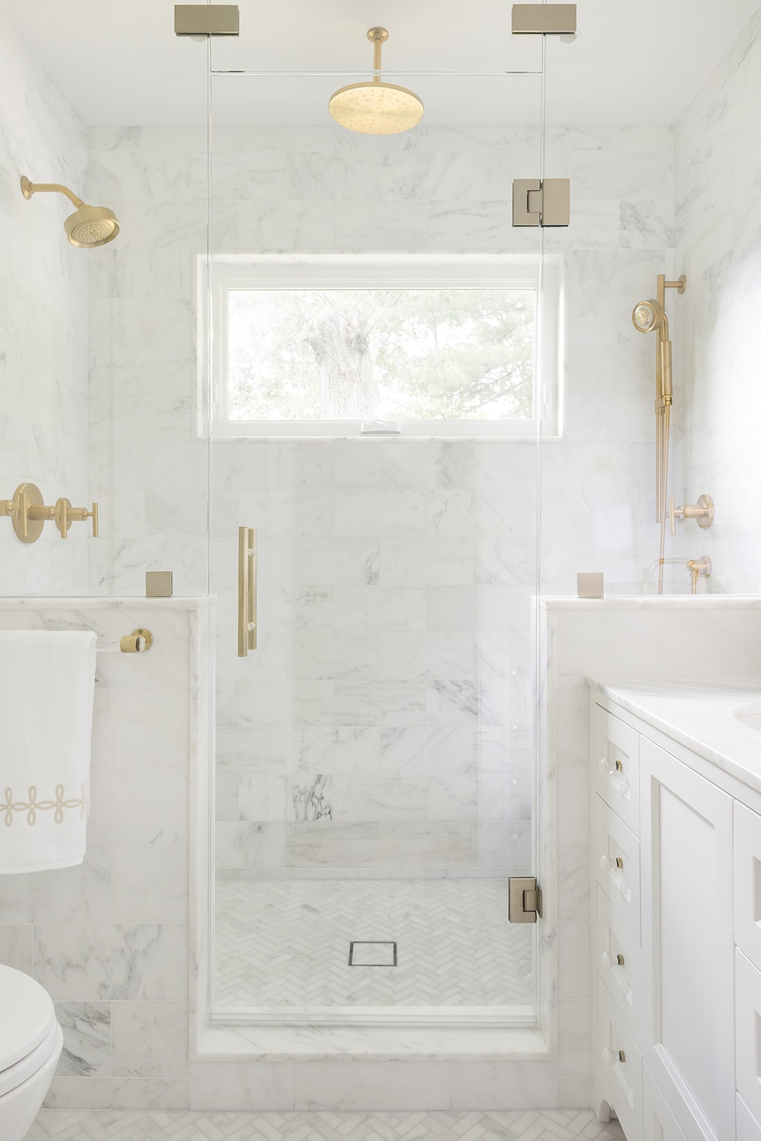 20 Beautiful Marble Bathrooms