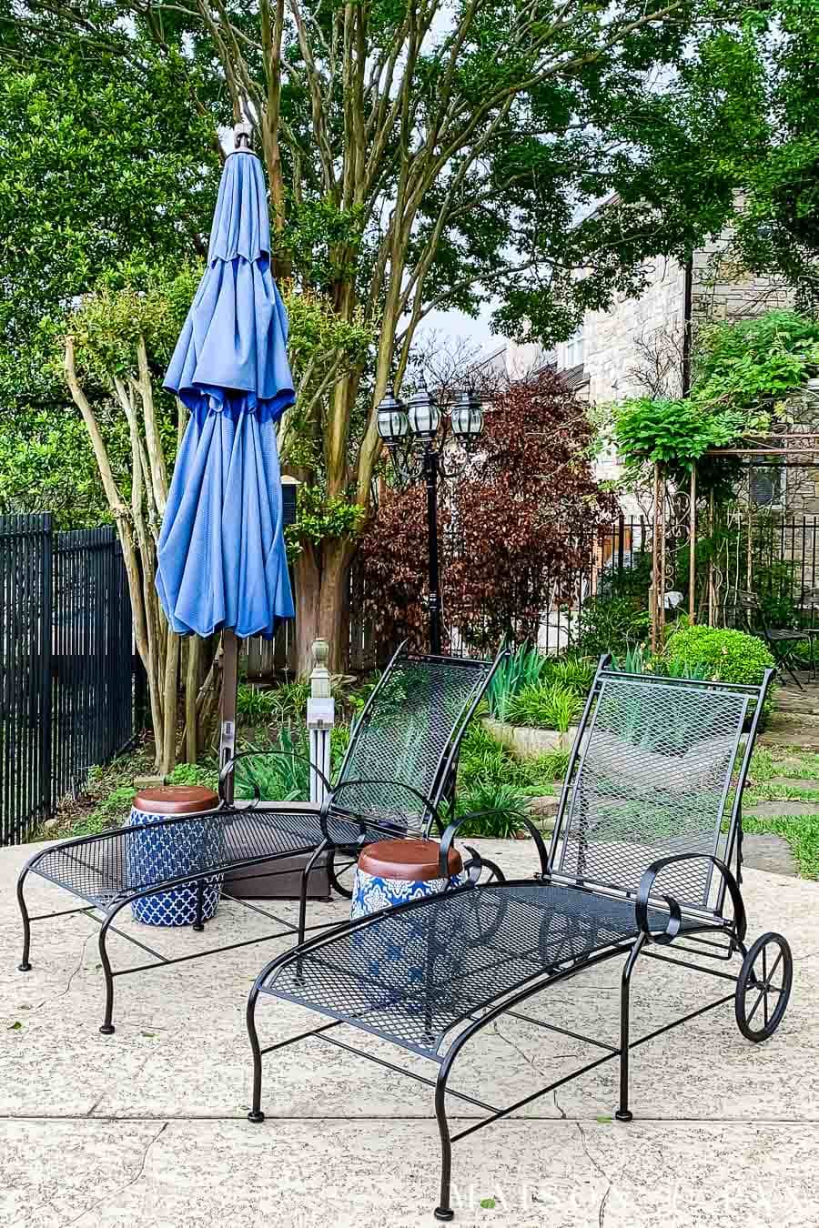 painted black metal outdoor furniture lounge chairs