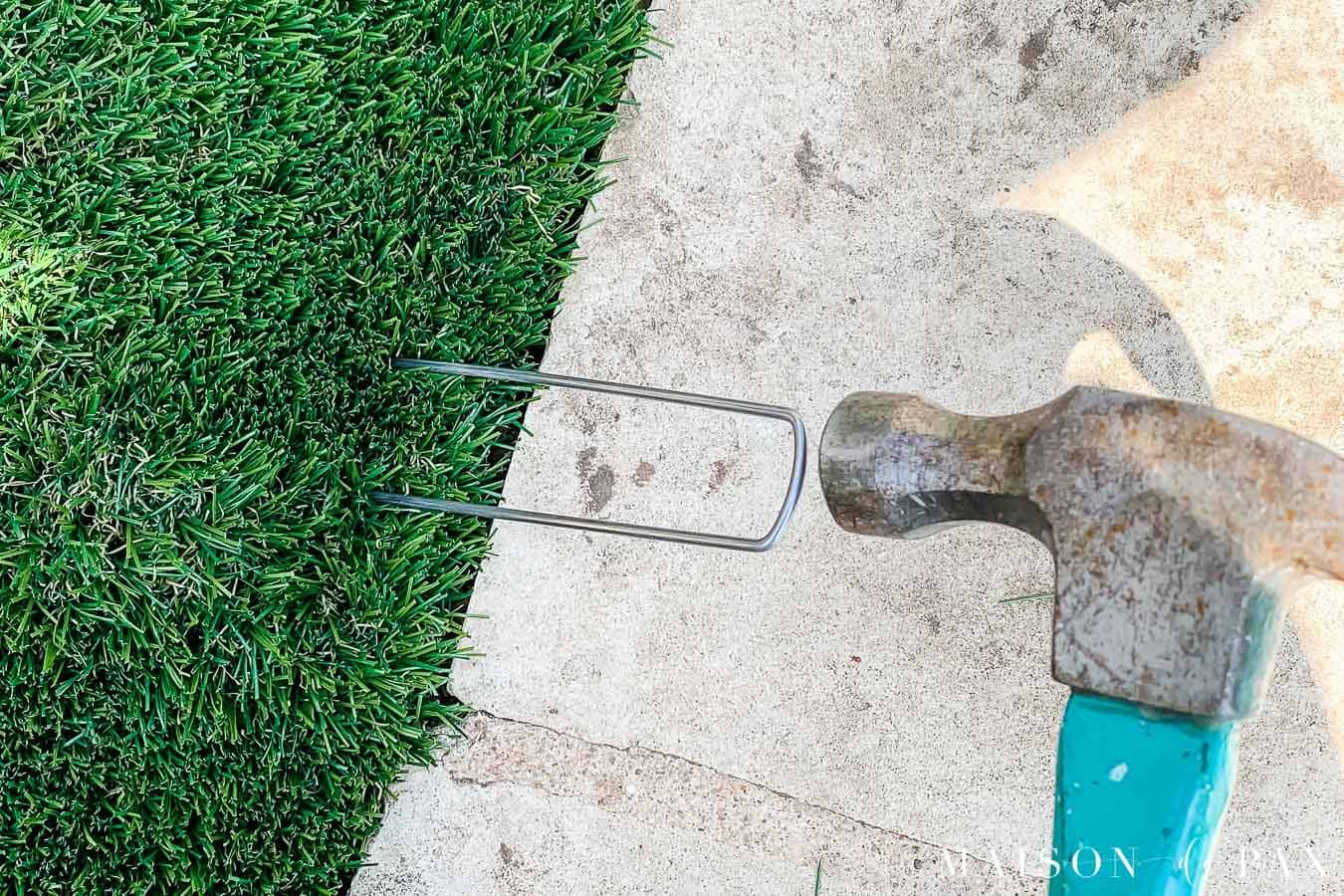 hammer landscape staple in for artificial turf